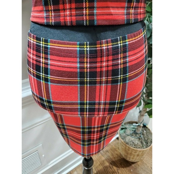 Boutique Better Be Women's Polyester Long Sleeve Top & Skirt 2 Piece Set Size S - Picture 3 of 10